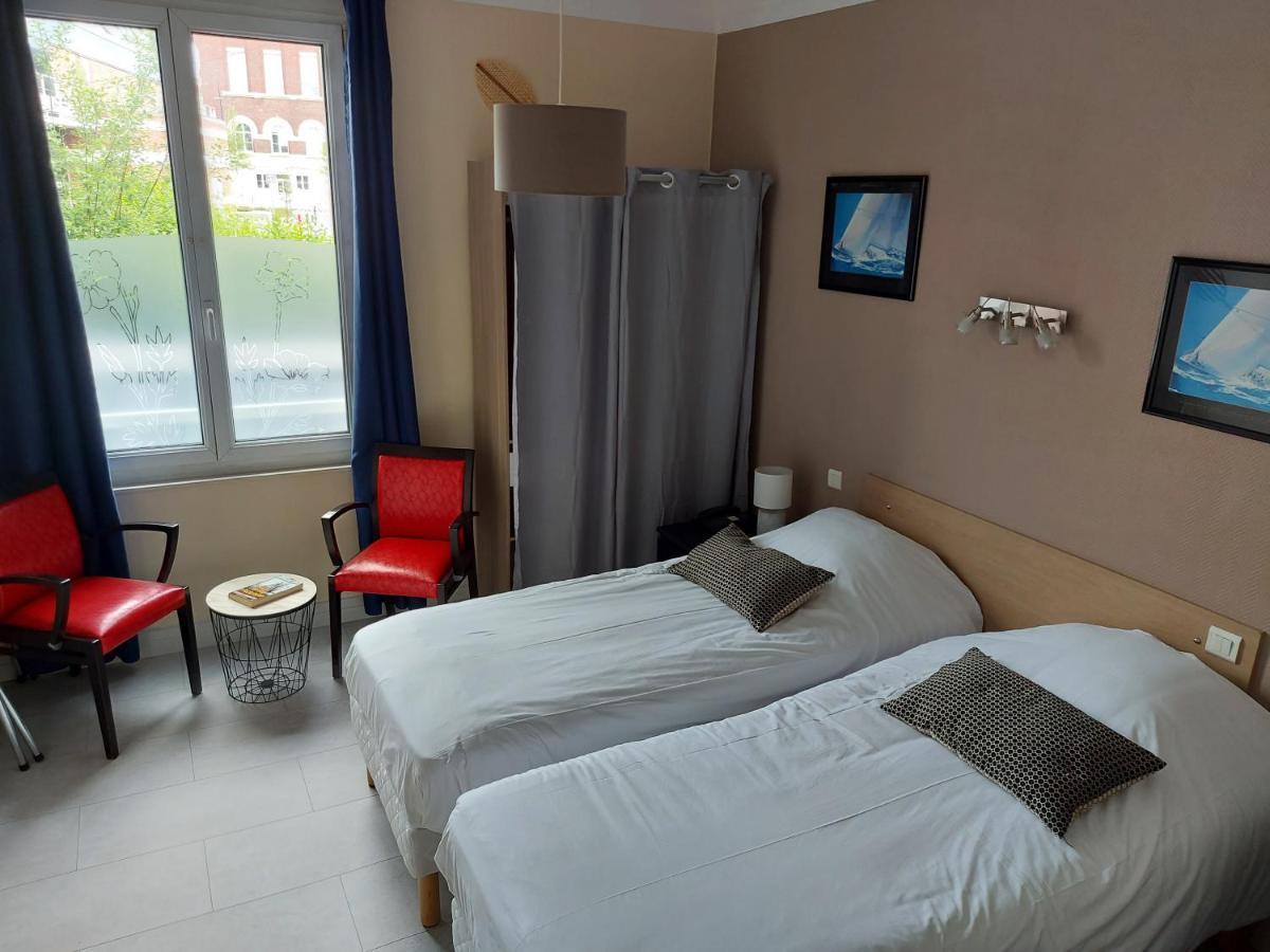 Hotel De La Paix Albert Ngoại thất bức ảnh