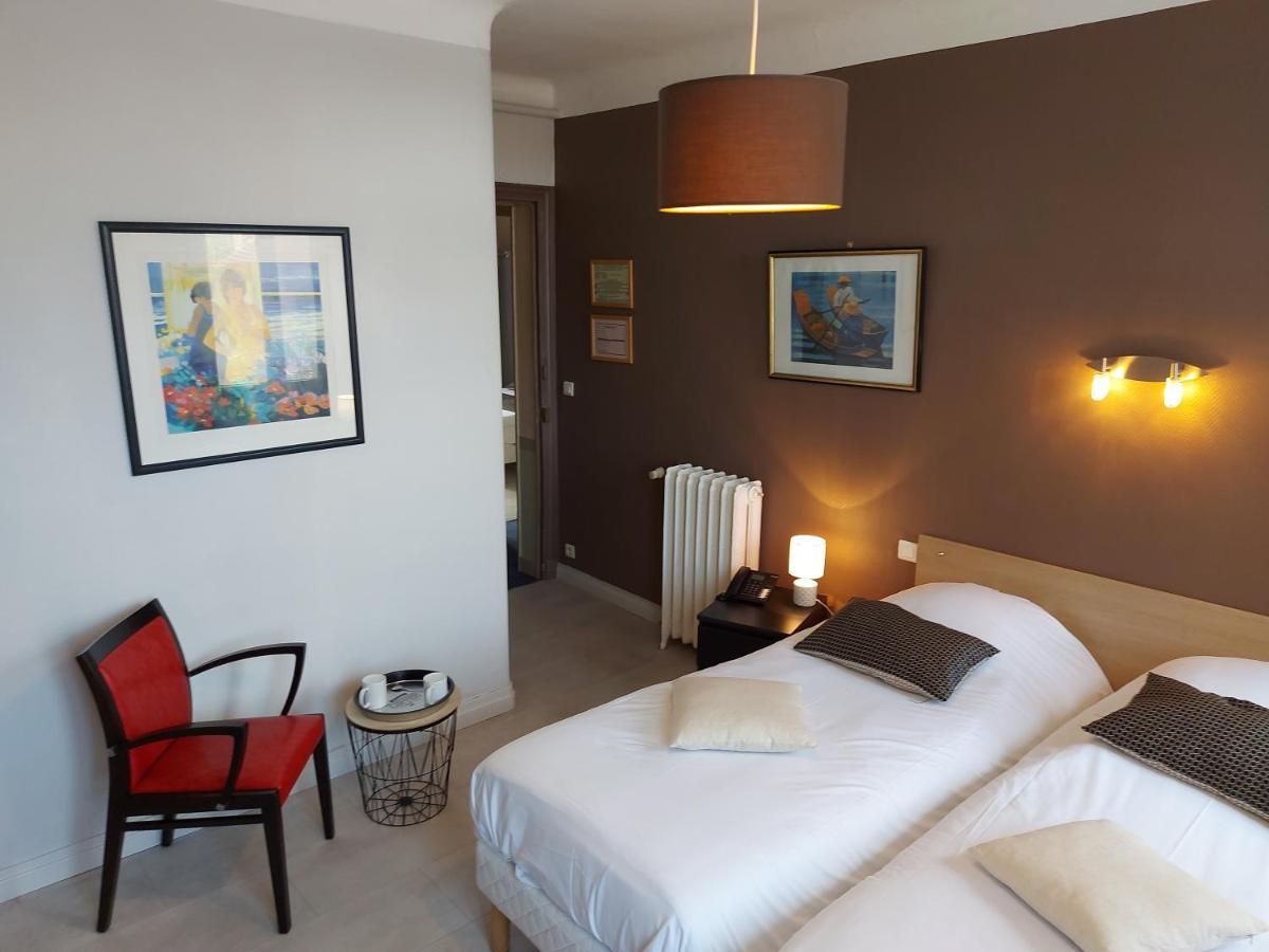 Hotel De La Paix Albert Ngoại thất bức ảnh