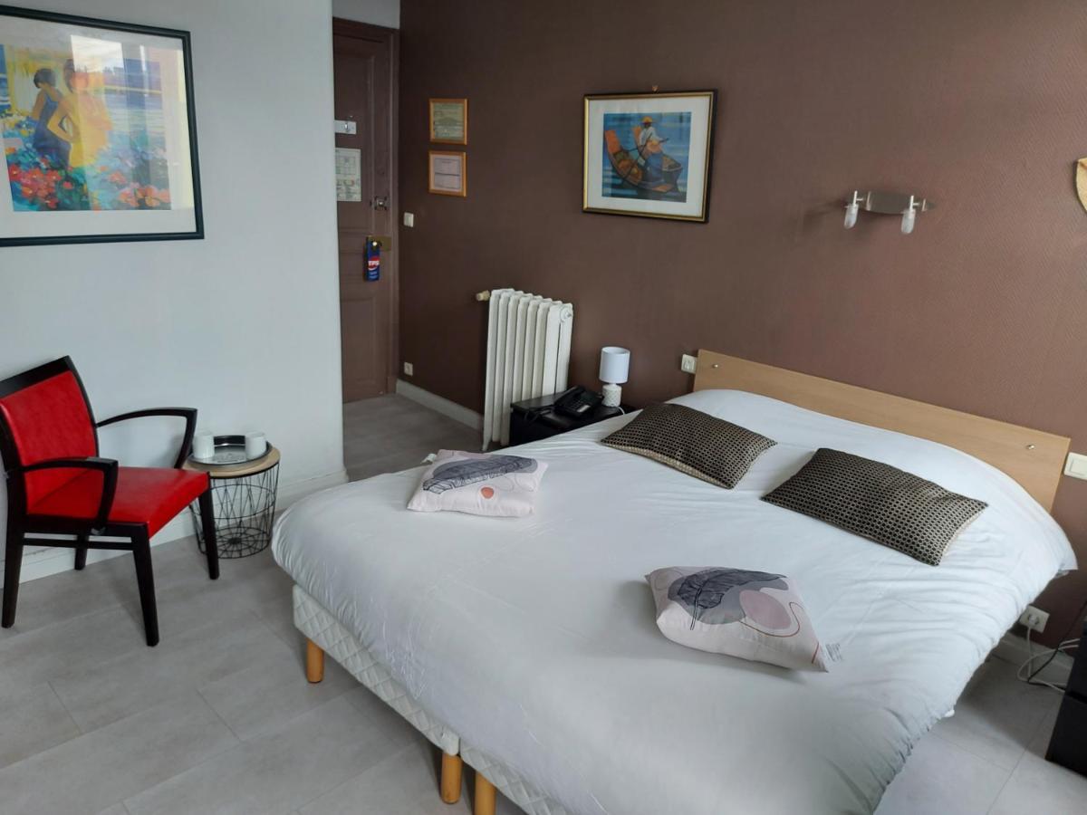 Hotel De La Paix Albert Ngoại thất bức ảnh